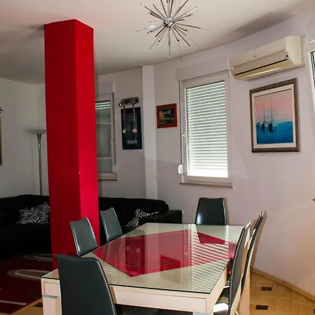 Apartment Elle